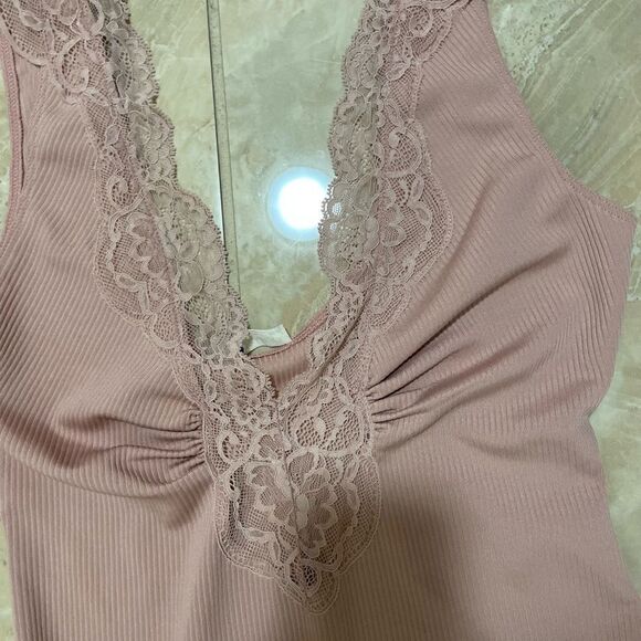 Free People Womens Mauve Lace First Call
Plunging V Neck  Bodysuit Size S - Picture 7 of 10